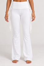Calça Flare Branca